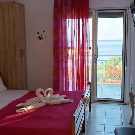 Apartamento House Mantesos *