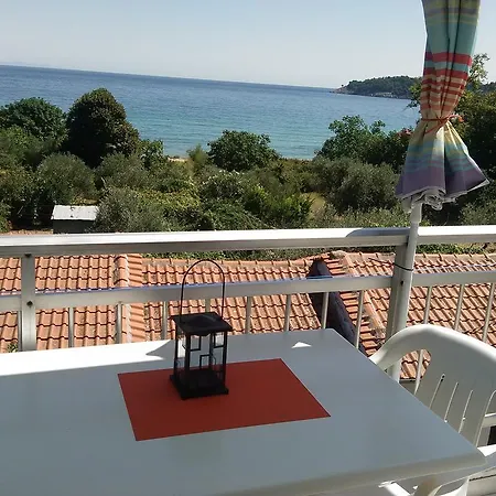 Apartamento House Mantesos *
