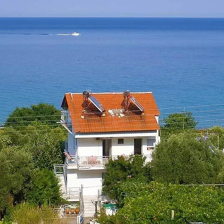 Apartamento House Mantesos Koinira