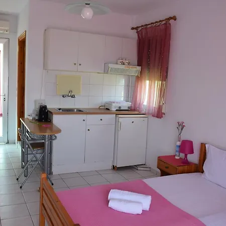 Apartamento House Mantesos