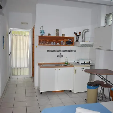 House Mantesos